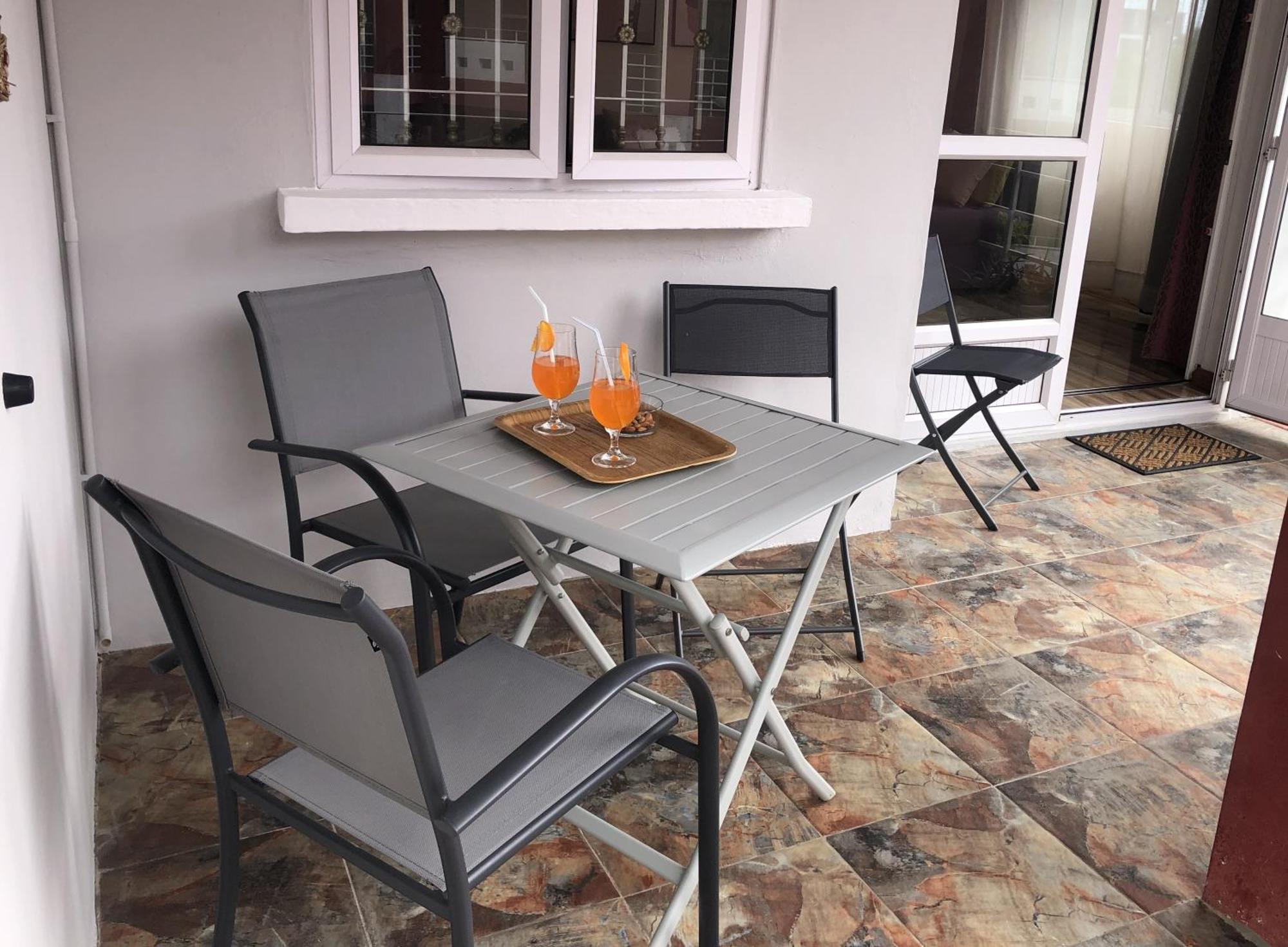 Appartement Cosy A 300M De La Mer Pereybere Beach Bagian luar foto